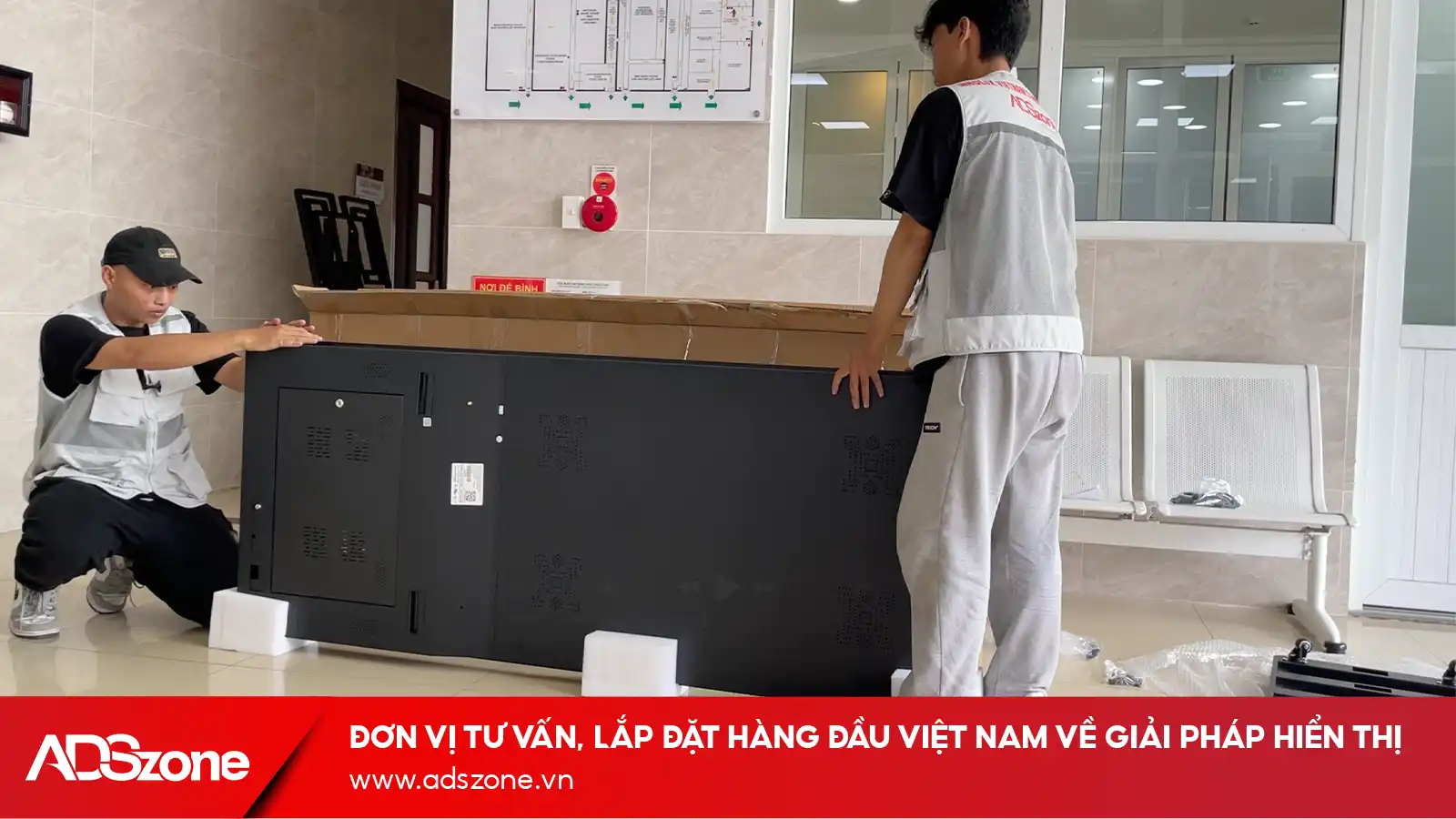 Đội Ngũ Kỹ Thuật ADSzone Trong Quá Trình Lắp Đặt