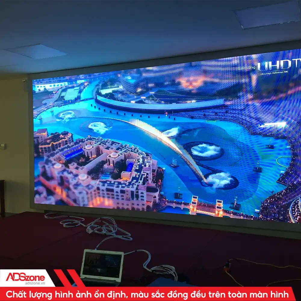 Màn Hình LED Trong Nhà Có Chất Lượng Hình Ảnh Màu Sắc Ổn Định