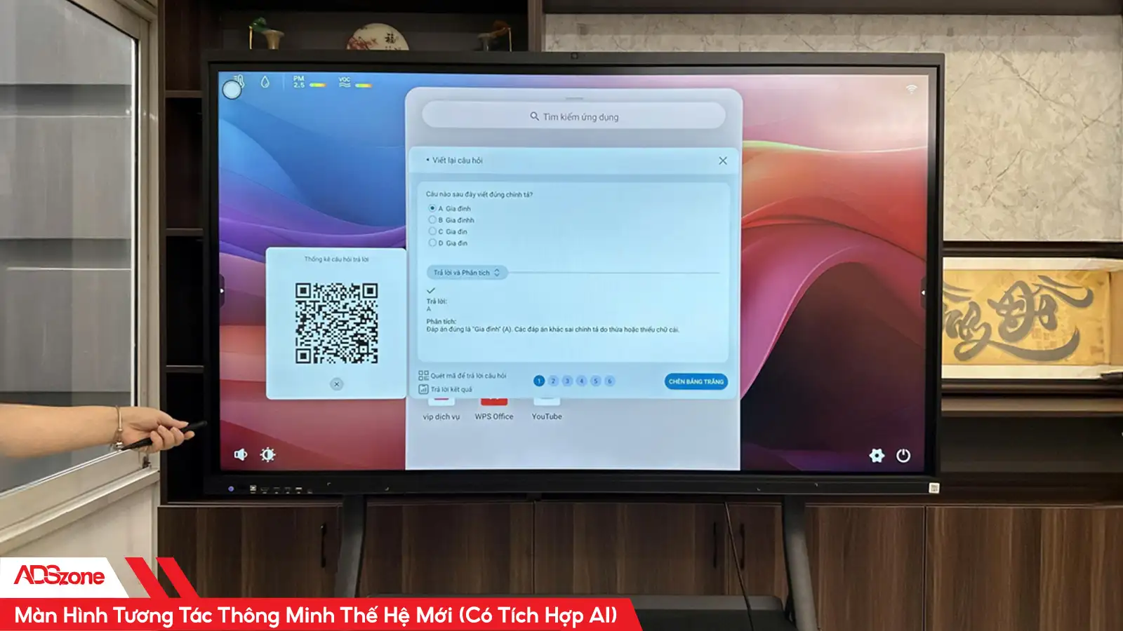Màn Hình Tương Tác Thế Hệ Mới Có Tích Hợp AI