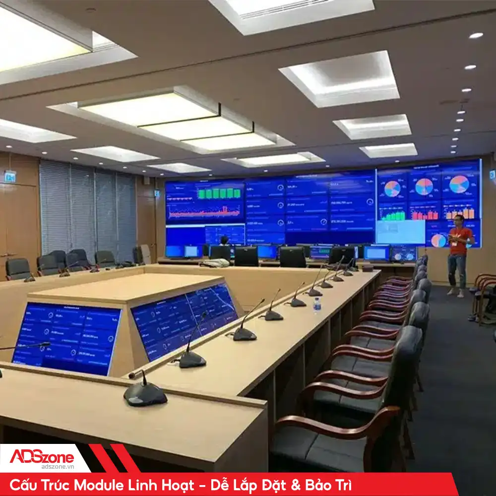 Màn Hình LED Trong Nhà Có Cấu Trúc Module Linh Hoạt, Dễ Dàng Lắp Đặt Và Bảo Trì 