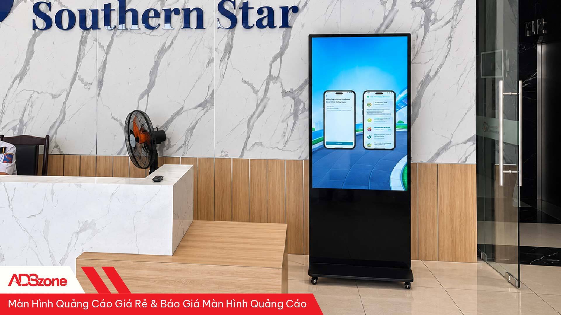 Các yếu tố ảnh hưởng đến giá màn hình quảng cáo và chi phí đầu tư thiết bị doanh nghiệp 